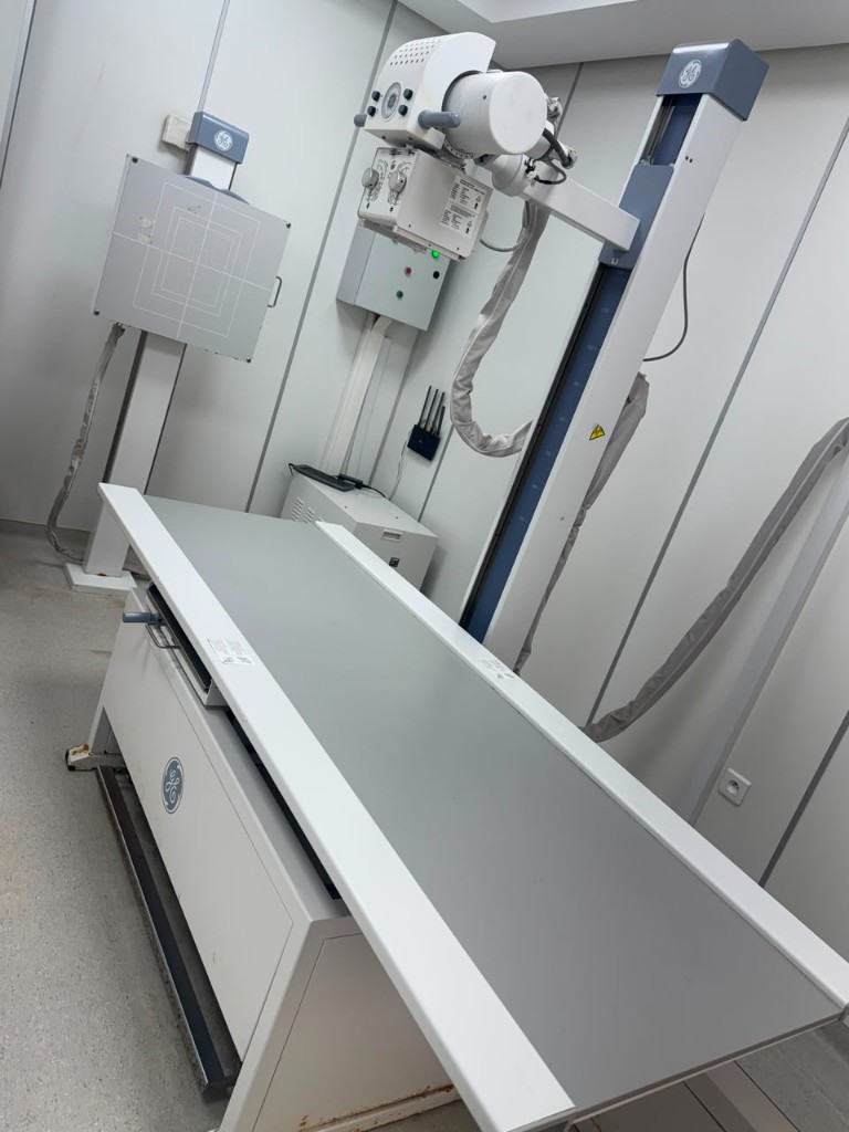 Équipement de radiologie numérique du centre